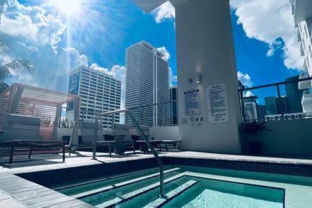 Appartement Heart Of Downtown Miami Studio Pool & Gym Extérieur photo