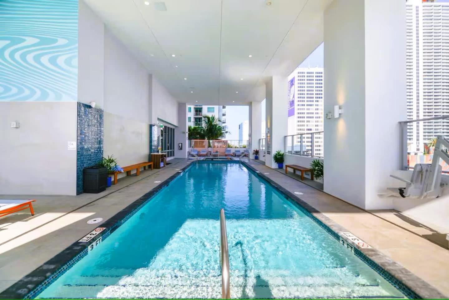 Appartement Heart Of Downtown Miami Studio Pool & Gym Extérieur photo