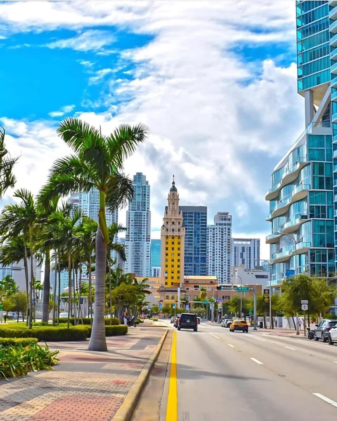 Appartement Heart Of Downtown Miami Studio Pool & Gym Extérieur photo